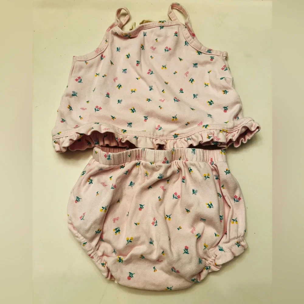 GAP Light Pink Floral Diaper Cover Set